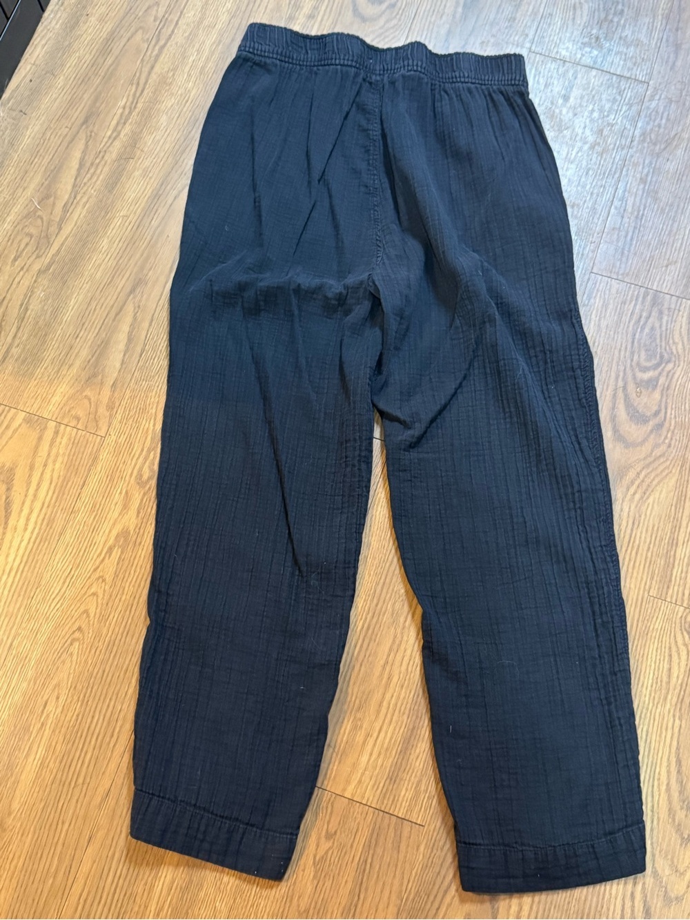 Wonderly Women’s Textured Elastic-Waist Lightweight Pant. Comfortable Pull-on